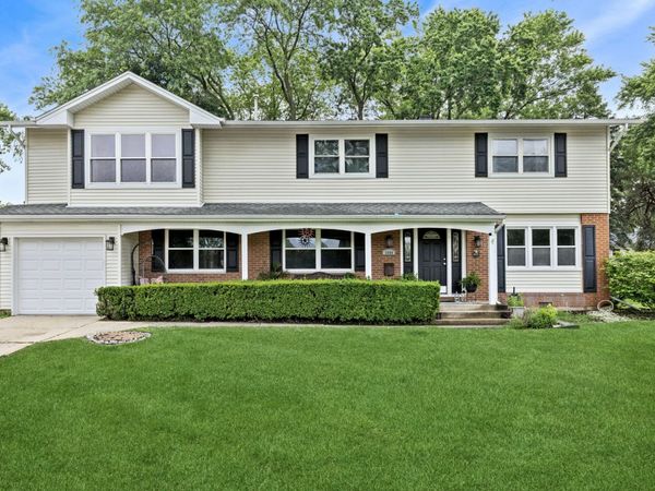 1144 E Anderson Drive , Palatine, IL 60074