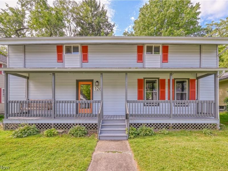 128 E Central Ave, Ravenna, OH 44266 Photo 1
