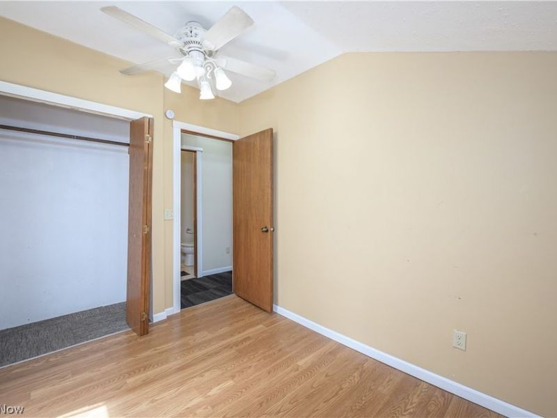128 E Central Ave, Ravenna, OH 44266 Photo 19