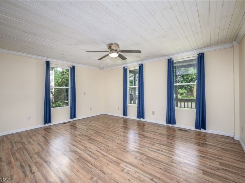 128 E Central Ave, Ravenna, OH 44266 Photo 8