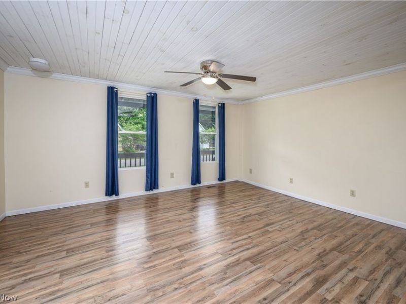 128 E Central Ave, Ravenna, OH 44266 Photo 9