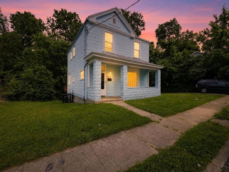 3118 Sunshine Avenue, Cincinnati, OH 45211 Photo 1