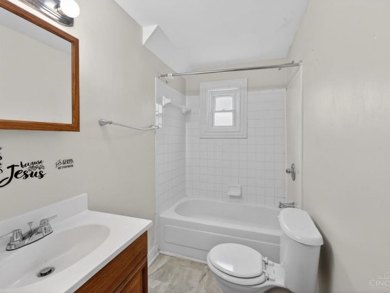 3118 Sunshine Avenue, Cincinnati, OH 45211 Photo 32
