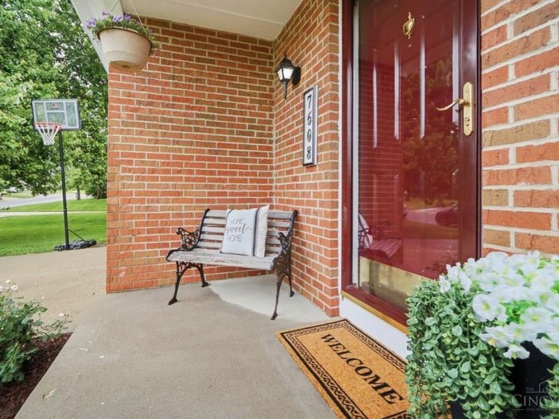 7608 Devonwood Drive, West Chester, OH 45069 Photo 7