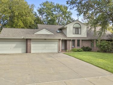 4920 S 71st Street, Lincoln, NE 68516