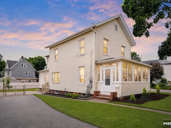 25 Riverview Avenue, RUTHERFORD, NJ 07070