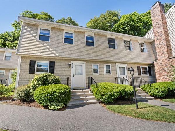 2239 Commonwealth Ave, Unit 2239, Newton, MA 02466