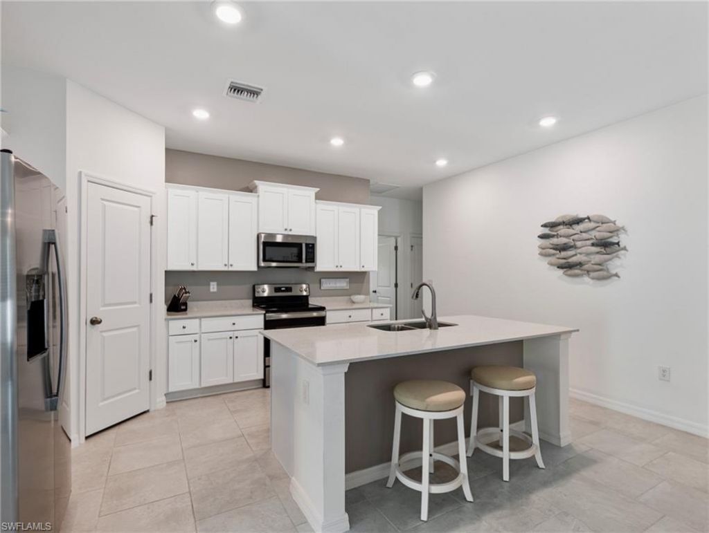 3801 Treasure Oak Way , Fort Myers, FL 33905 Photo