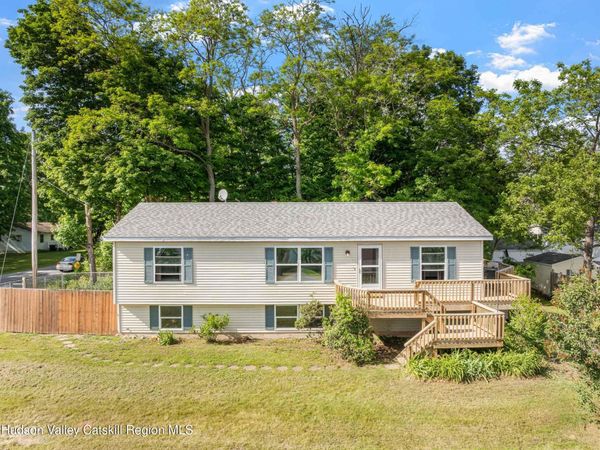 2 Taft Road, Copake, NY 12516