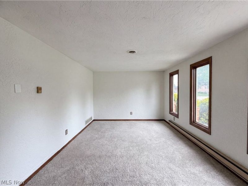 1015 Kingsway Drive , Lorain, OH 44052 Photo 11
