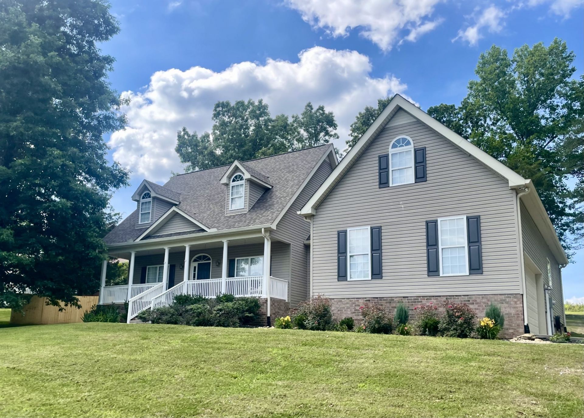 545 Red Fox Dr, Burns, TN 37029 Main Photo