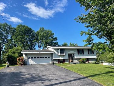 543 E Campbell Avenue, Sherrill, NY 13461
