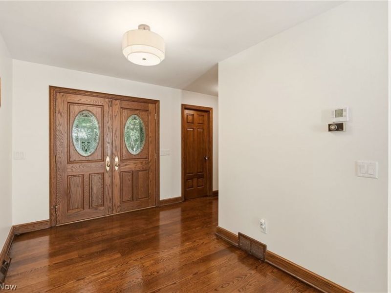 5360 Som Center Road , Solon, OH 44139 Photo 3