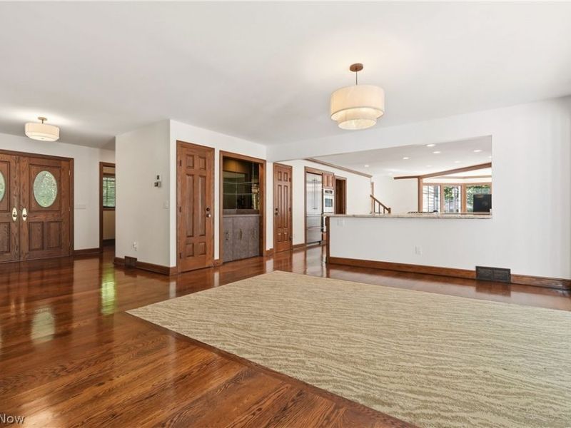 5360 Som Center Road , Solon, OH 44139 Photo 6