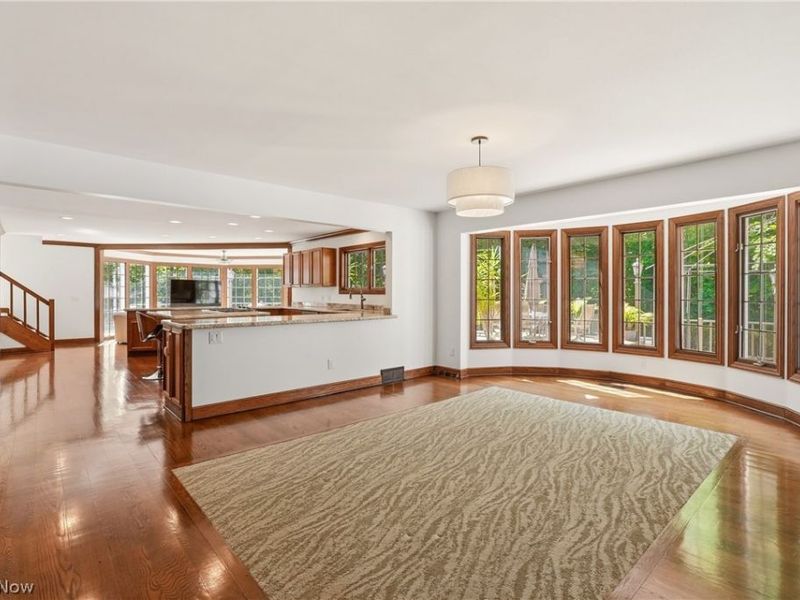 5360 Som Center Road , Solon, OH 44139 Photo 7