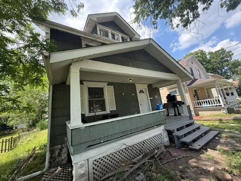 1815 Roosevelt Avenue NE, Canton, OH 44705 Photo 3