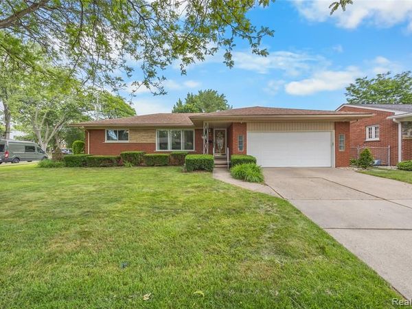30064 Bentley Street , Livonia, MI 48154