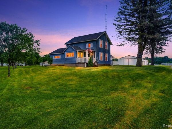 12466 N Center Road , Thetford Twp, MI 48420