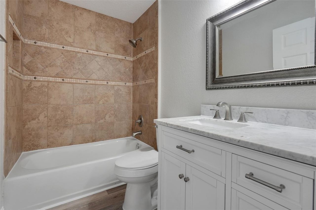 146 Lake Catherine Circle , Groveland, FL 34736 Photo