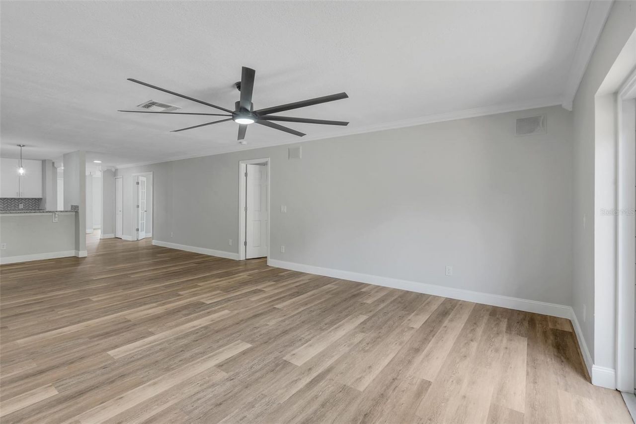 146 Lake Catherine Circle , Groveland, FL 34736 Photo
