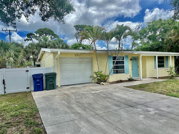 270 W SEMINOLE DRIVE, VENICE, FL 34293