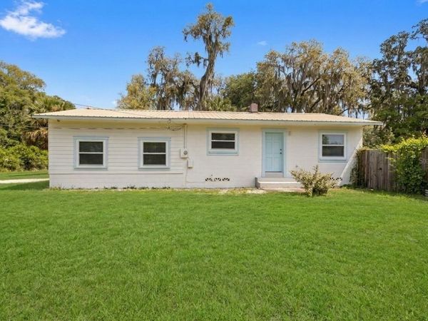 1429 E HOWRY AVENUE , DELAND, FL 32724