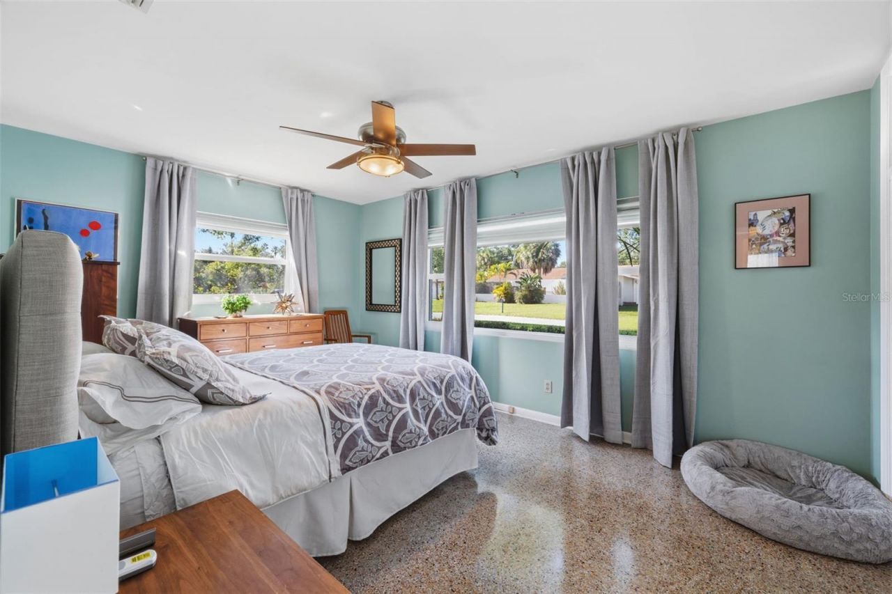 3733 Harbor Heights Drive , Largo, FL 33774 Photo