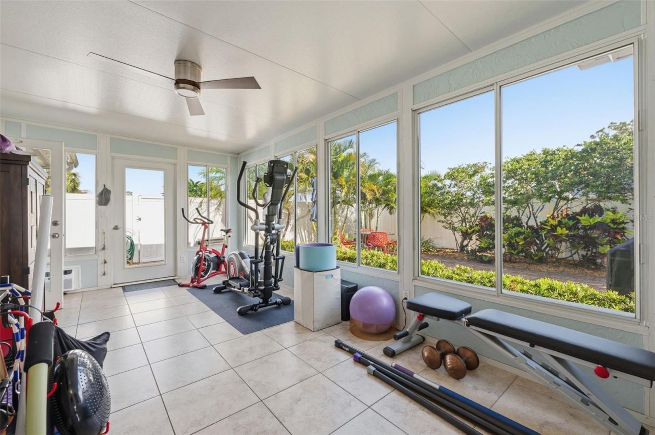 3733 Harbor Heights Drive , Largo, FL 33774 Photo