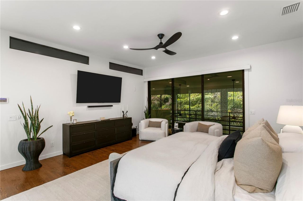 2515 W Shell Point Road, Tampa, FL 33611 Photo