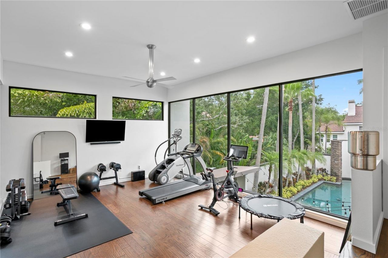2515 W Shell Point Road, Tampa, FL 33611 Photo