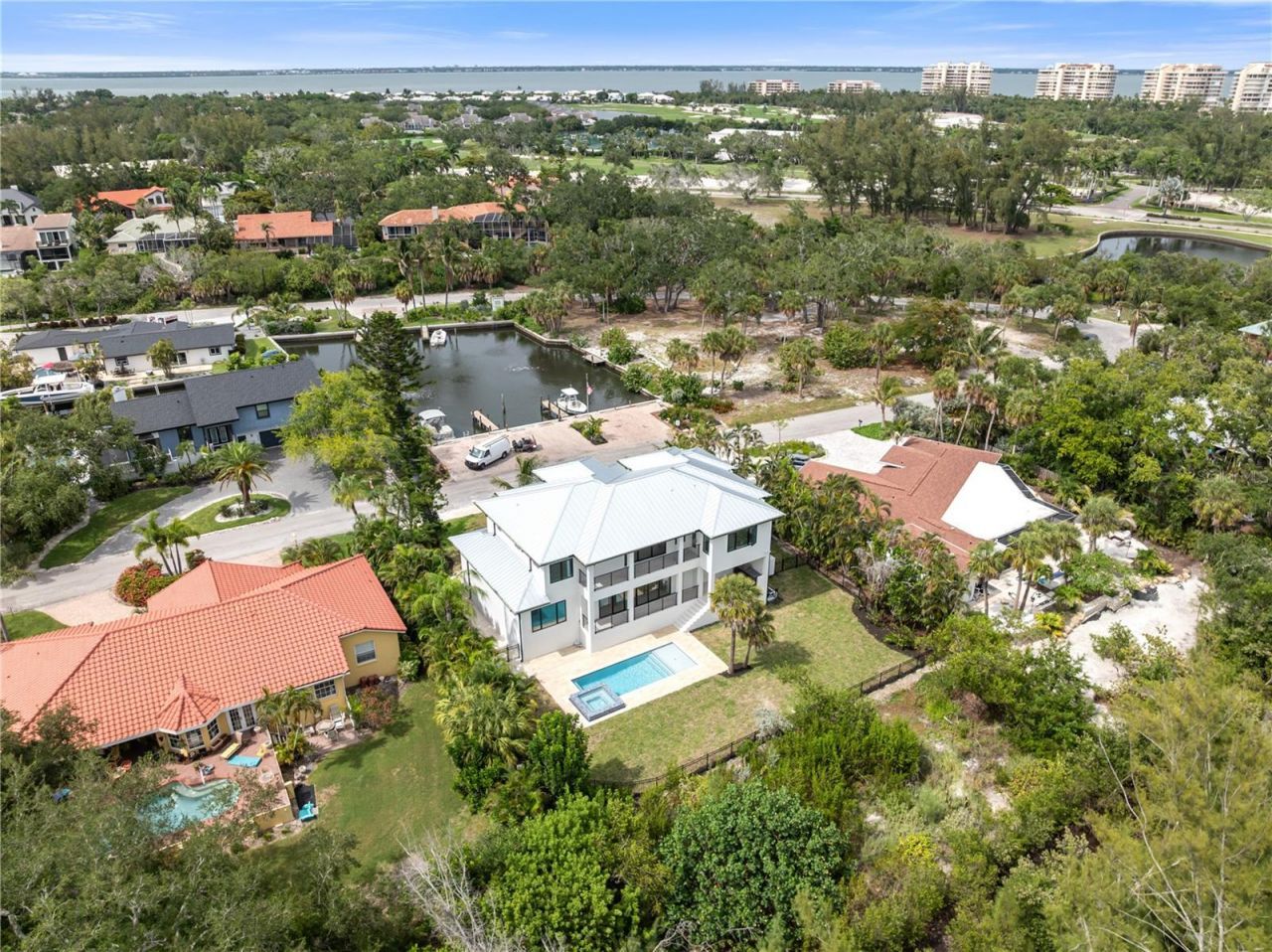 626 Buttonwood Drive, Longboat Key, FL 34228 Photo