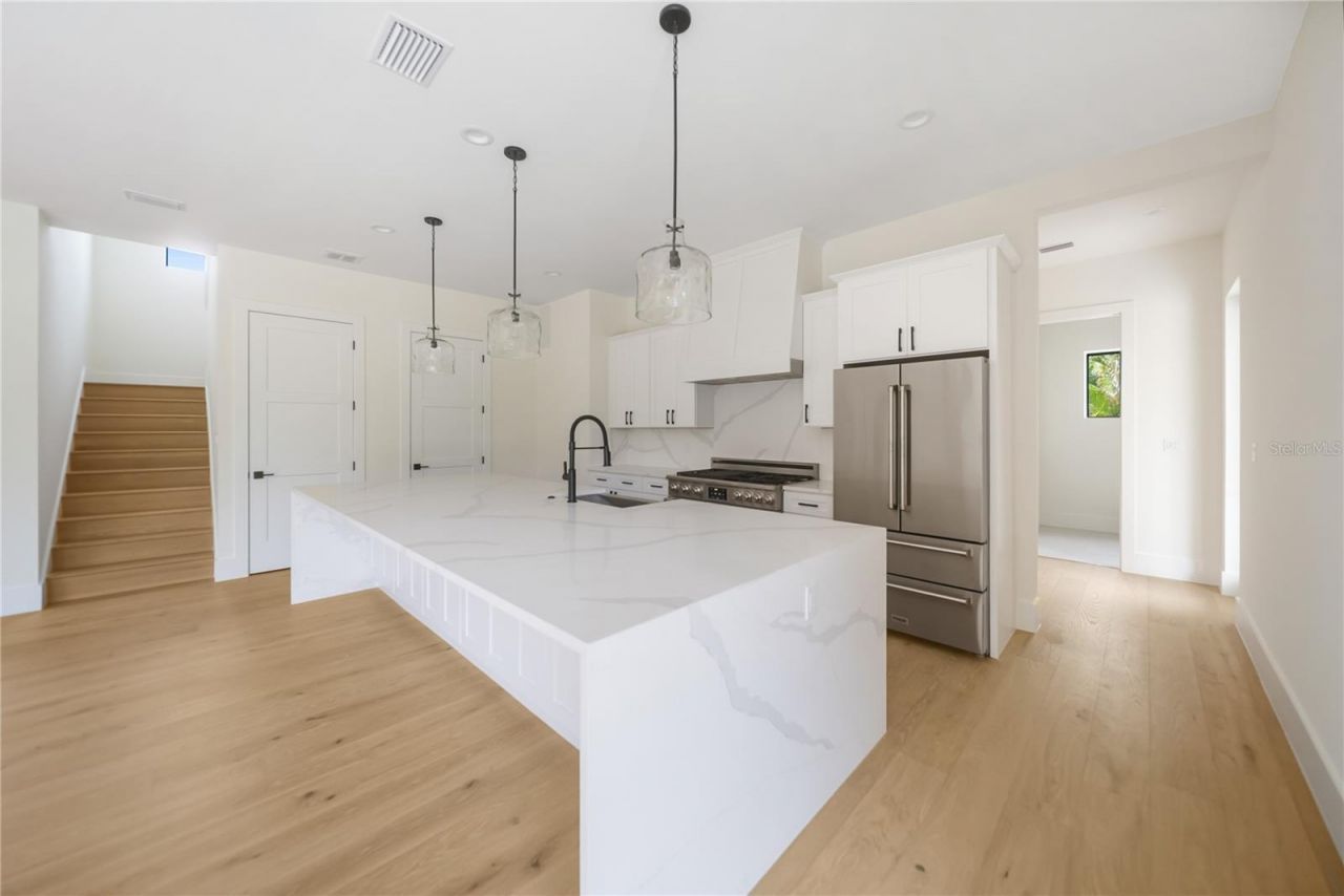 626 Buttonwood Drive, Longboat Key, FL 34228 Photo