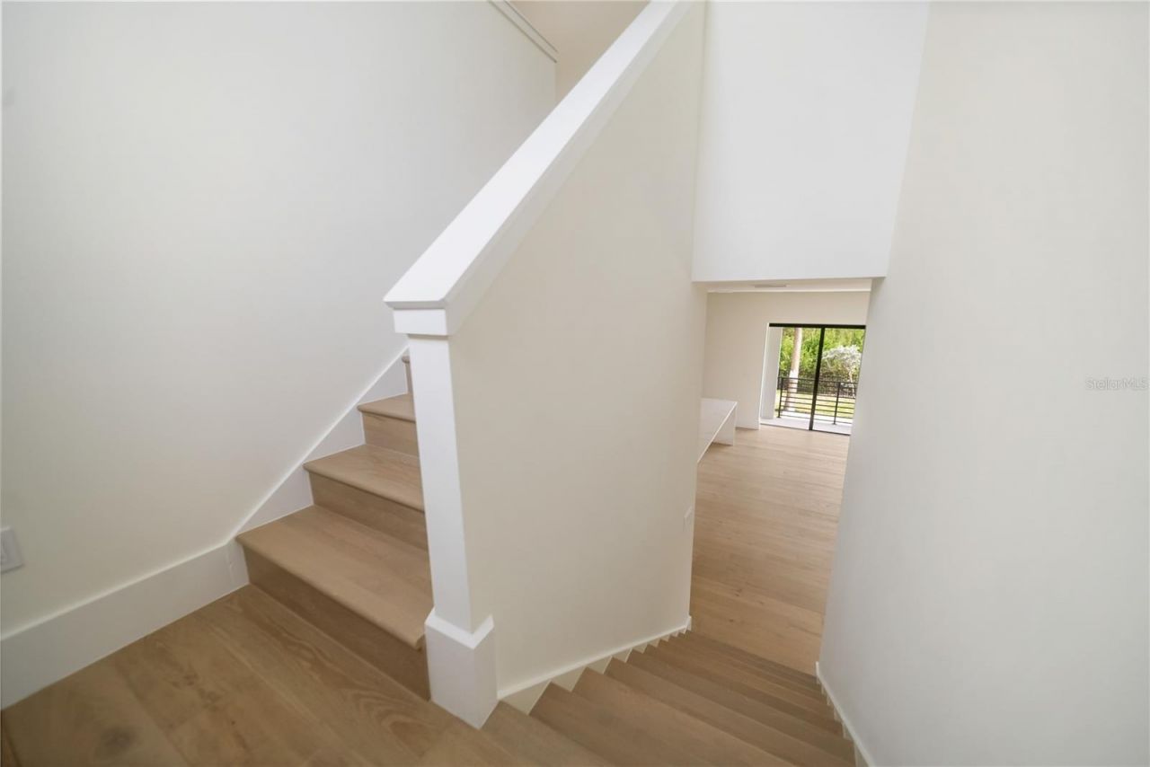 626 Buttonwood Drive, Longboat Key, FL 34228 Photo