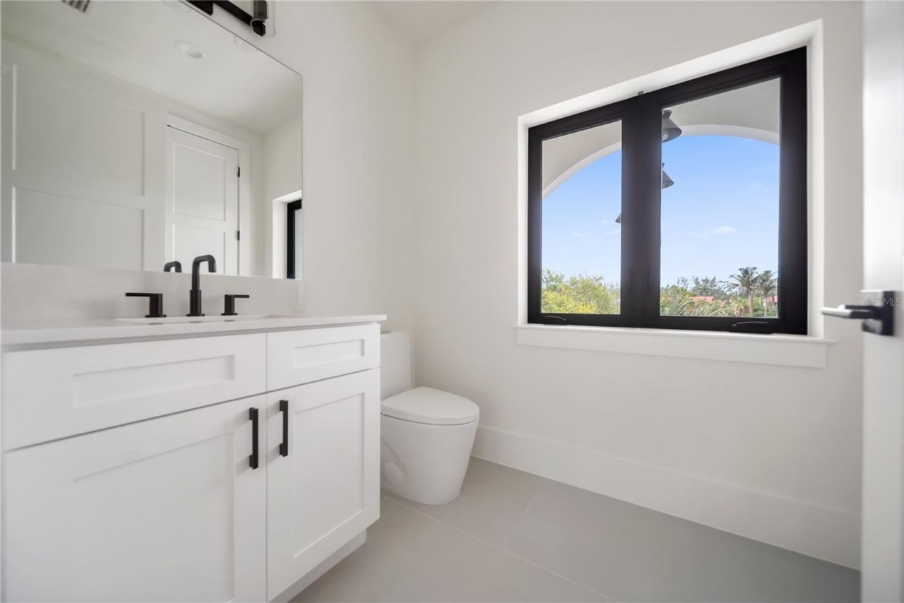 626 Buttonwood Drive, Longboat Key, FL 34228 Photo