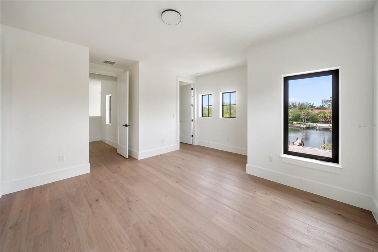 626 Buttonwood Drive, Longboat Key, FL 34228 Photo