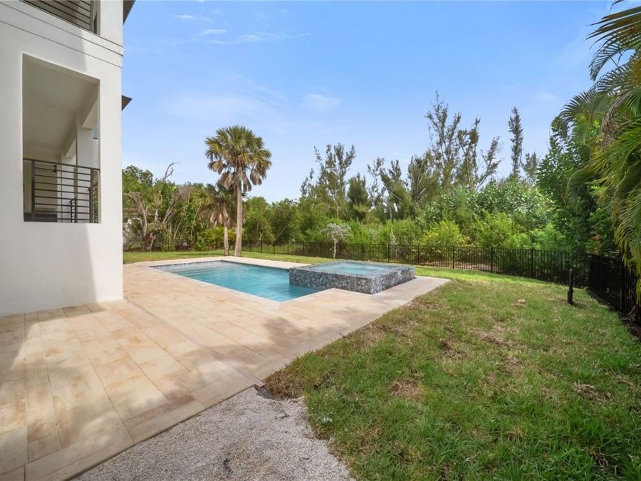 Property Image 70