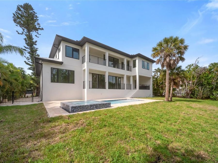 Property Image 72