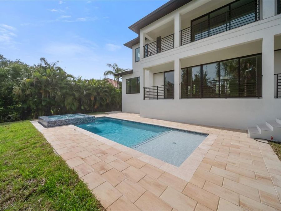 Property Image 73