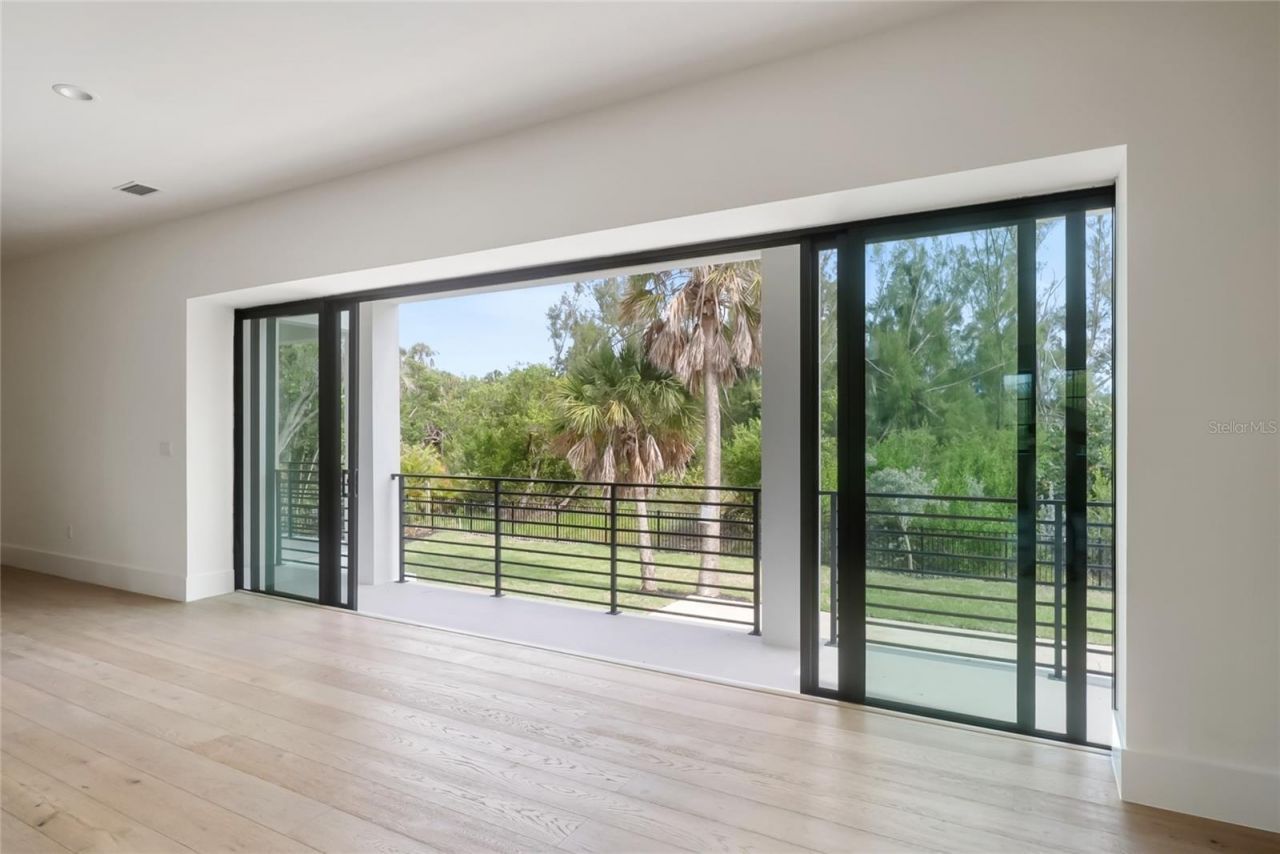 626 Buttonwood Drive, Longboat Key, FL 34228 Photo
