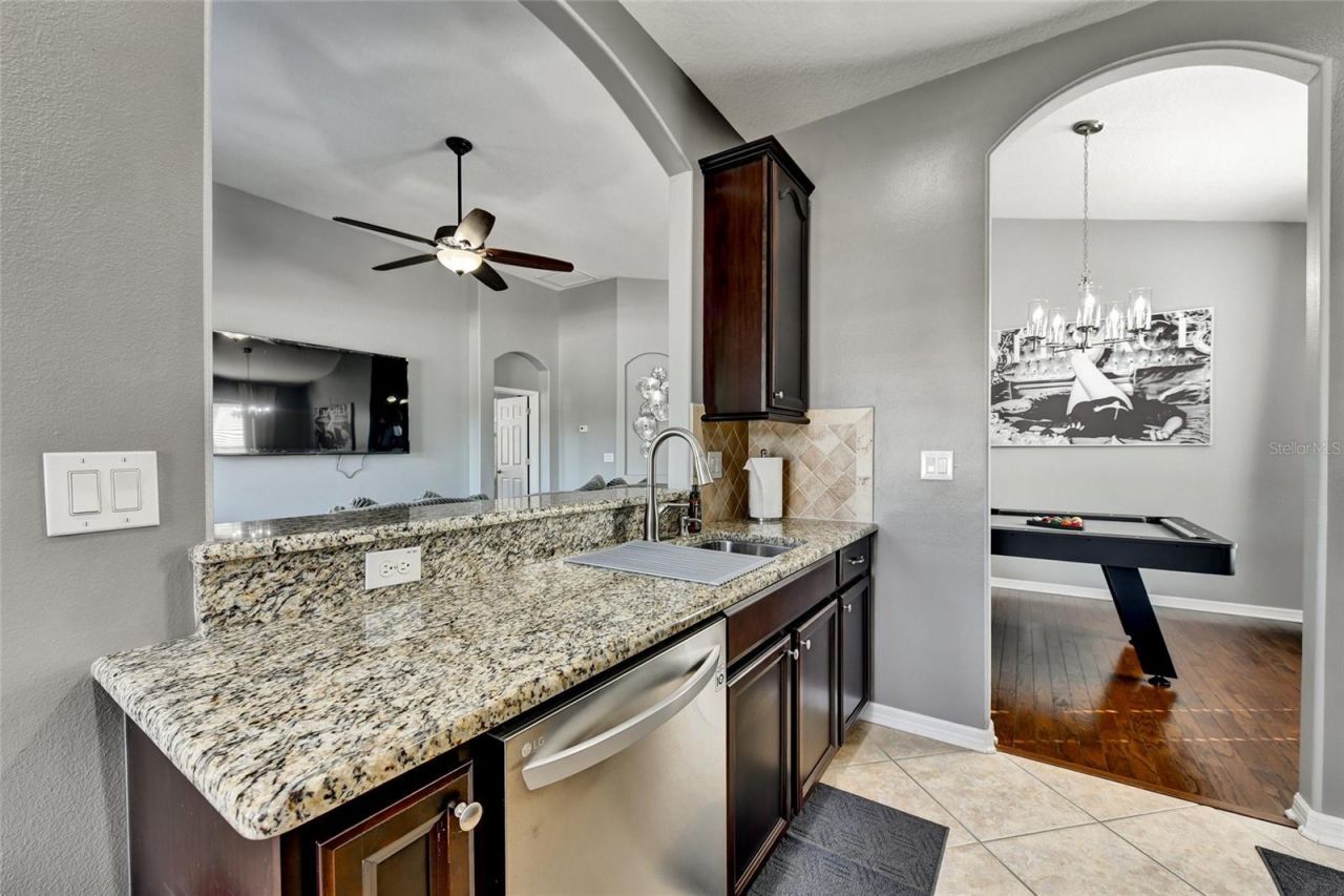 7514 Forest Mere Drive , Riverview, FL 33578 Photo
