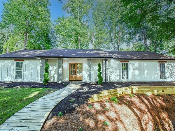 776 Fairfield Drive, Marietta, GA 30068
