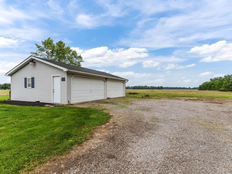 15646 State Route 720 , Lakeview, OH 43331 Photo 5
