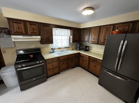 Main Photo