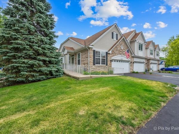 2933 Talaga Drive , Algonquin, IL 60102