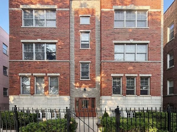 4315 N Richmond Street, Unit 2N, Chicago, IL 60618