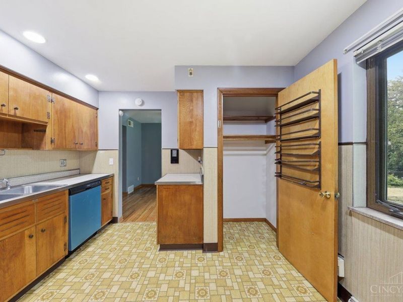 3367 Nandale Drive, Cincinnati, OH 45239 Photo 16