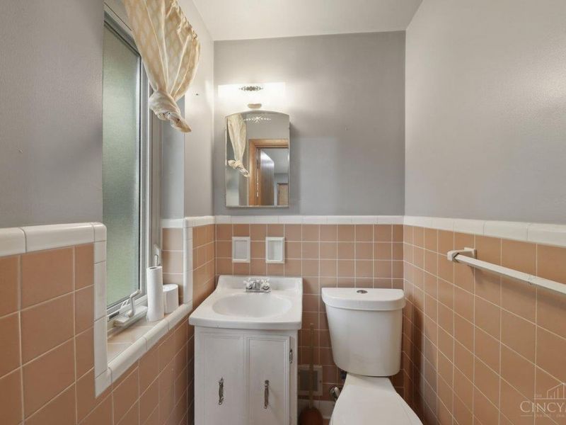 3367 Nandale Drive, Cincinnati, OH 45239 Photo 29