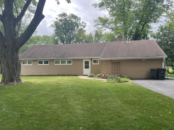 N15W27548 Pheasant LANE, Pewaukee, WI 53072