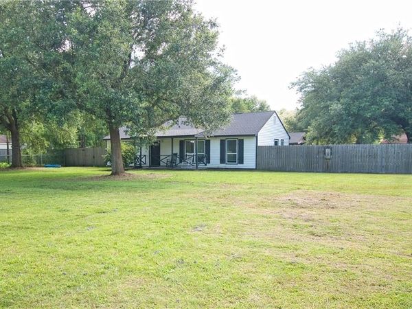 36186 JESSIE SINGLETARY Road , Pearl River, LA 70452