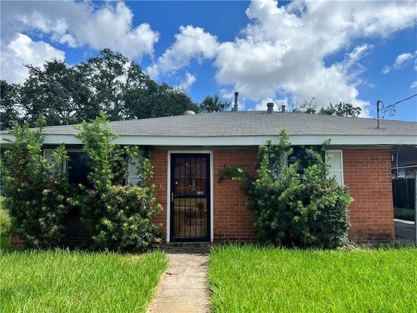 7909 EDWARD Street , New Orleans, LA 70126
